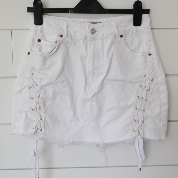 Topshop Dresses & Skirts - Skirt